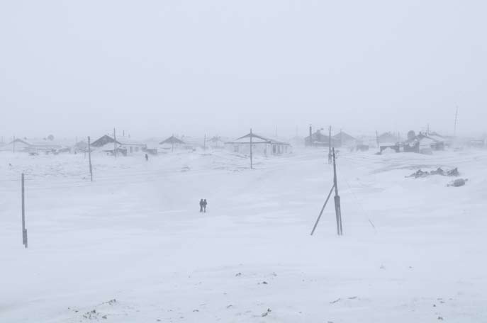 Novorybnoye dans la tempête. Péninsule de Taïmyr. Avril 2008.