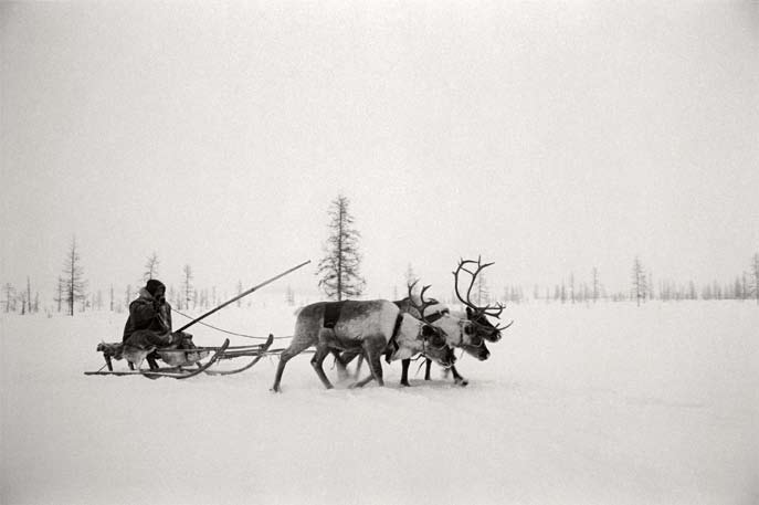 Le soir. Retour à la brigade. Péninsule de Yamal. Mars 2008.